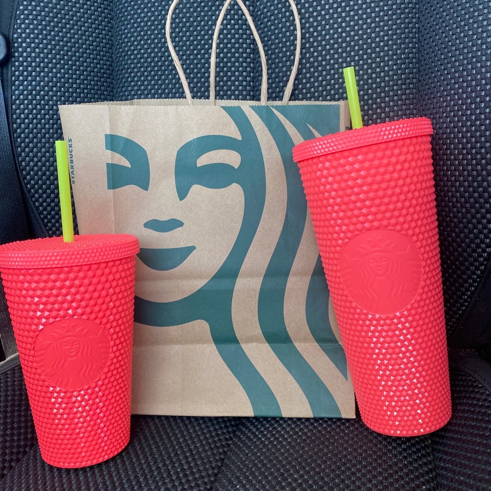 *NWT* STARBUCKS 2022 SUMMER COLLECTION DRAGON FRUIT STUDDED CUPS SET